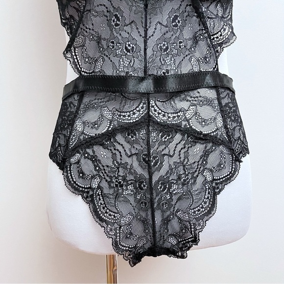 Ann Summers Hold Me Tight underwire lace Bodysuit Black Women’s XL - Picture 4 of 13